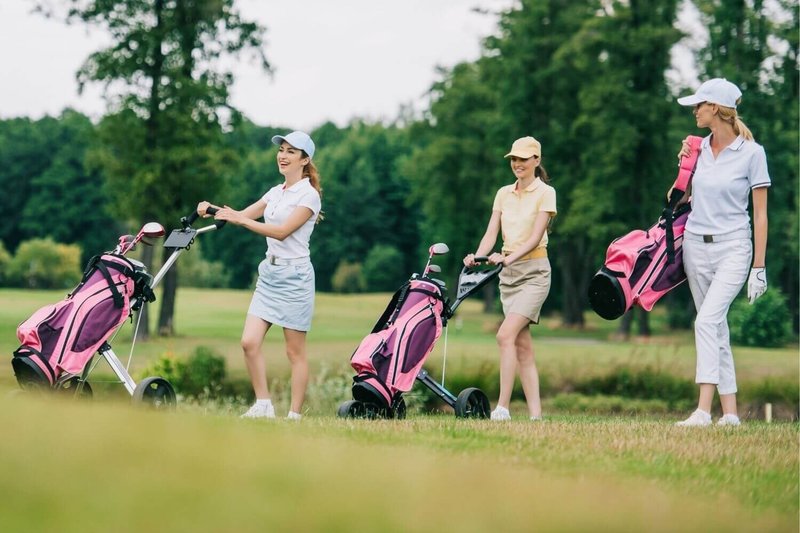 women golf myths