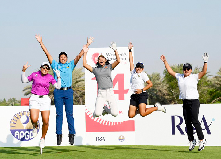 Thailand golfers team at women's amateur tournament