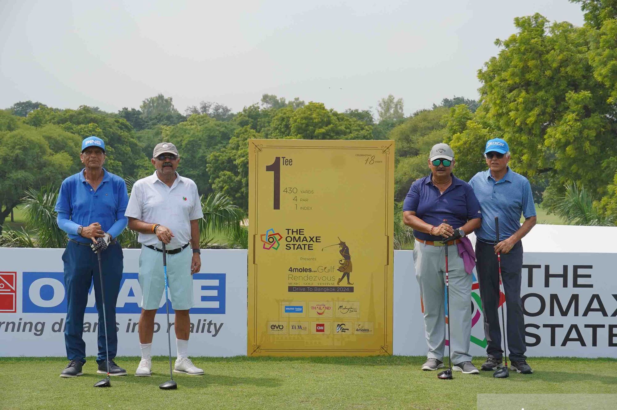 (From left to right) Tej Pratap Singh,Tarun Seth, Kishor K Thakur, Ravi Grover having a beautiful picture at The Omaxe State presents 4moles Golf Rendezvous at Qutab Golf Course, Delhi