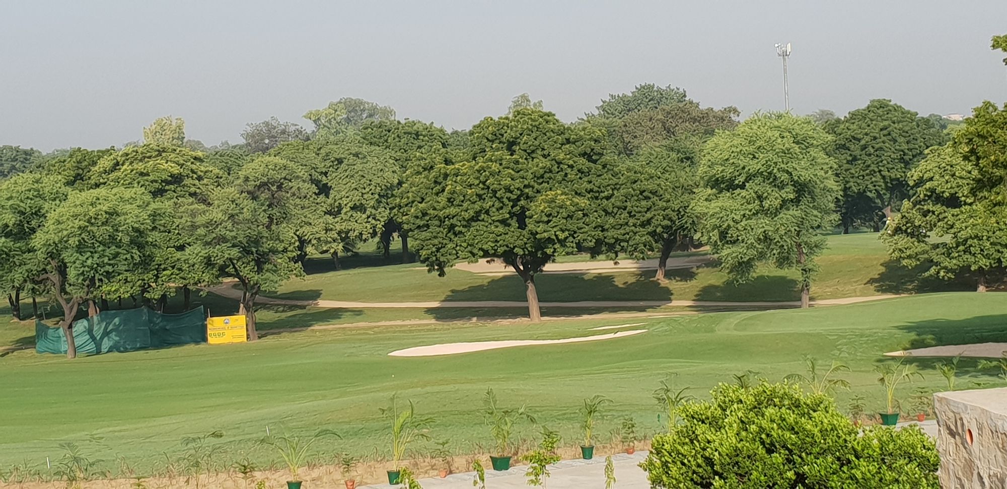 Qutab Golf Course - 4moles.com