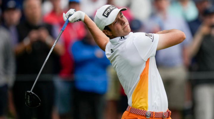 Viktor Hovland shares lead in PGA Championship. Read more on 4moles.com
